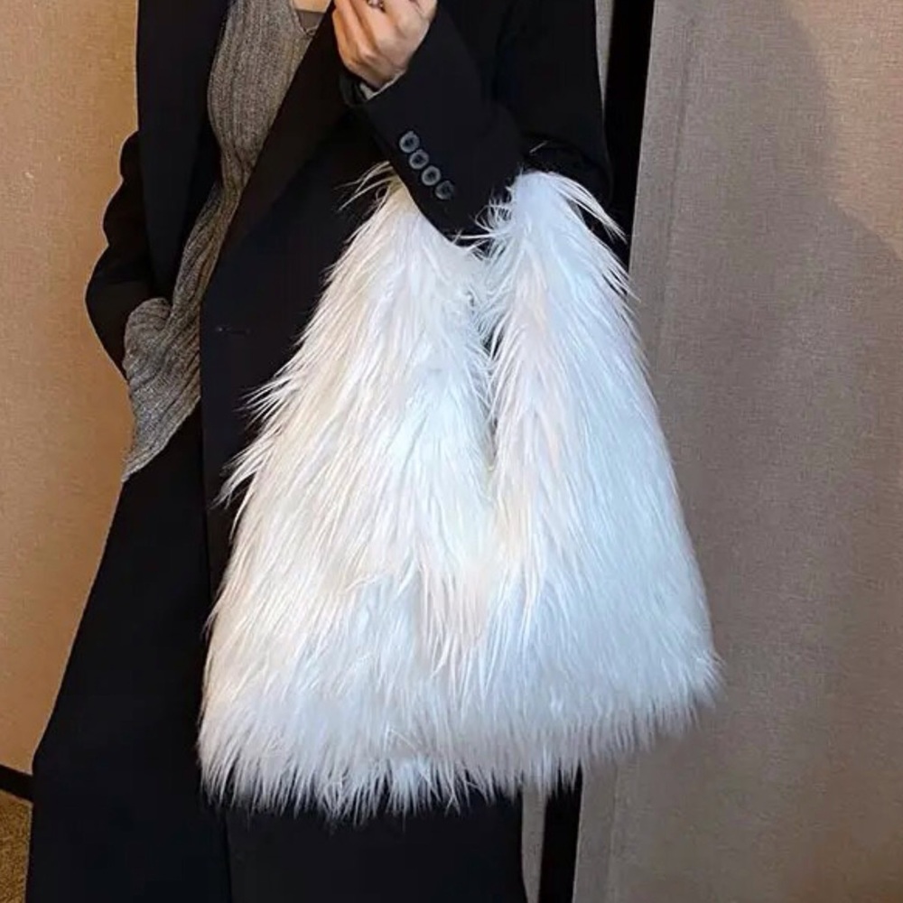 New Shaggy White faux Mongolian Fur Mod Shoulder Bag